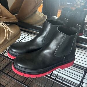 CruzaTendencia Portugal Red and Black Platform Boots